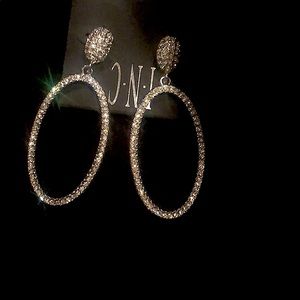 I.n.c pave oval drop earrings